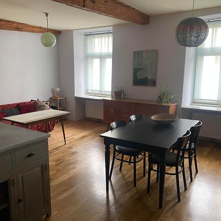 Vintage Charm Apartment Ljubljana Buitenkant foto