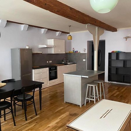Vintage Charm Apartment Ljubljana Buitenkant foto
